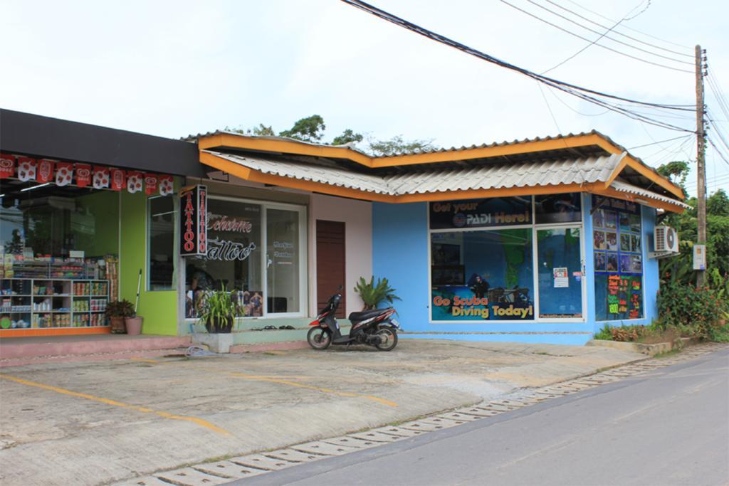 Phuket Muay Thai House Chalong Exterior foto