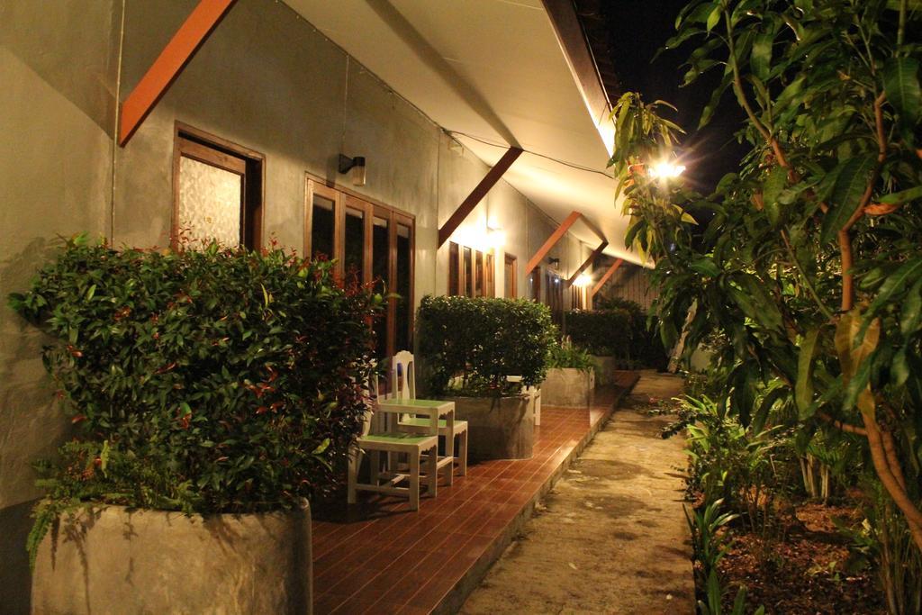 Phuket Muay Thai House Chalong Exterior foto